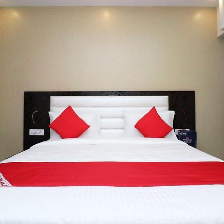 Oyo 25130 Hotel Royal Inn New Delhi Exterior photo