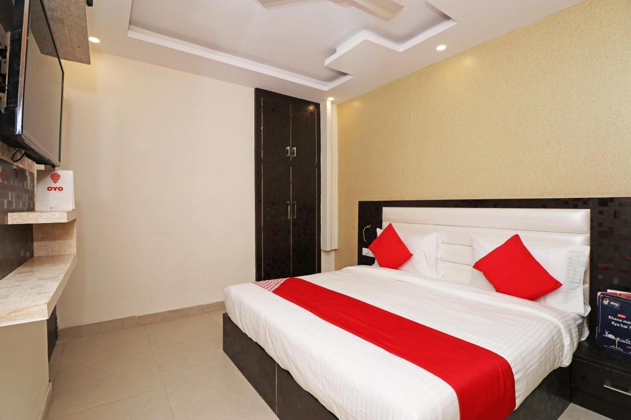 Oyo 25130 Hotel Royal Inn New Delhi Exterior photo